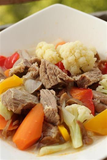 冬阴牛肉汤怎么做，冬阴牛肉汤怎么做好吃，冬阴牛肉汤做法