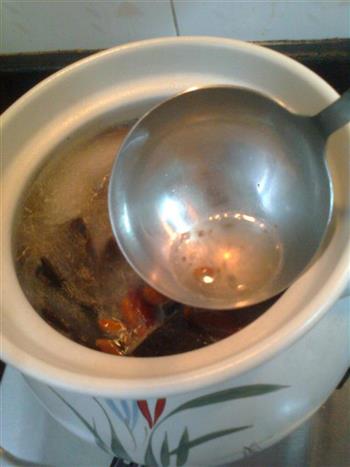 杜仲灵芝猪尾骨汤怎么做，杜仲灵芝猪尾骨汤怎么做好吃，杜仲灵芝猪尾骨汤做法