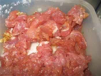 上汤金针菇豆苗怎么做，上汤金针菇豆苗怎么做好吃，上汤金针菇豆苗做法