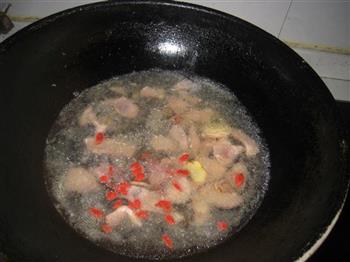 上汤金针菇豆苗怎么做,上汤金针菇豆苗怎么做好吃,上汤金针菇豆苗做法 上汤金针菇豆苗怎么做,上汤金针菇豆苗怎么做好吃,上汤金针菇豆苗做法