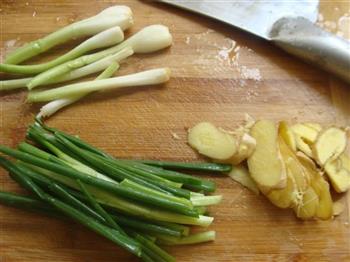 黑木耳鱼片汤怎么做,黑木耳鱼片汤怎么做好吃,黑木耳鱼片汤做法 黑木耳鱼片汤怎么做,黑木耳鱼片汤怎么做好吃,黑木耳鱼片汤做法