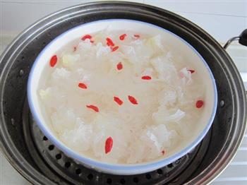 银耳木瓜盅怎么做,银耳木瓜盅怎么做好吃,银耳木瓜盅做法 银耳木瓜盅怎么做,银耳木瓜盅怎么做好吃,银耳木瓜盅做法