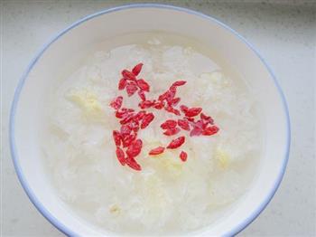 银耳木瓜盅怎么做,银耳木瓜盅怎么做好吃,银耳木瓜盅做法 银耳木瓜盅怎么做,银耳木瓜盅怎么做好吃,银耳木瓜盅做法