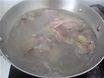 黑木耳鱼片汤怎么做,黑木耳鱼片汤怎么做好吃,黑木耳鱼片汤做法 黑木耳鱼片汤怎么做,黑木耳鱼片汤怎么做好吃,黑木耳鱼片汤做法