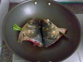 葱香鱼头汤怎么做,葱香鱼头汤怎么做好吃,葱香鱼头汤做法 葱香鱼头汤怎么做,葱香鱼头汤怎么做好吃,葱香鱼头汤做法