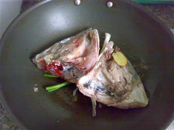 葱香鱼头汤怎么做,葱香鱼头汤怎么做好吃,葱香鱼头汤做法 葱香鱼头汤怎么做,葱香鱼头汤怎么做好吃,葱香鱼头汤做法