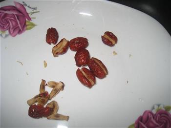 虫草花炖鸭汤怎么做，虫草花炖鸭汤怎么做好吃，虫草花炖鸭汤做法