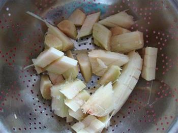 羊肉甘蔗汤怎么做，羊肉甘蔗汤怎么做好吃，羊肉甘蔗汤做法