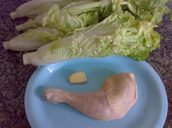 鸡腿白菜汤怎么做，鸡腿白菜汤怎么做好吃，鸡腿白菜汤做法