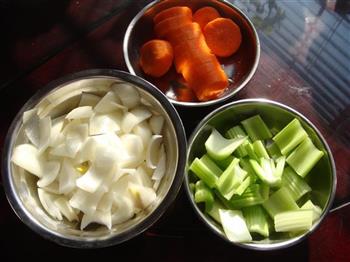 南瓜甜湯怎么做，南瓜甜湯怎么做好吃，南瓜甜湯做法