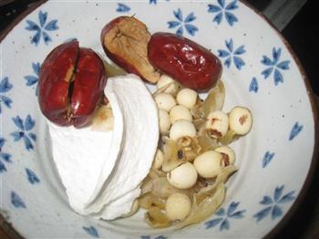 海马椰子炖瘦肉汤怎么做,海马椰子炖瘦肉汤怎么做好吃,海马椰子炖瘦肉汤做法 海马椰子炖瘦肉汤怎么做,海马椰子炖瘦肉汤怎么做好吃,海马椰子炖瘦肉汤做法