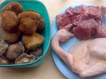 猴头菇鸡汤怎么做，猴头菇鸡汤怎么做好吃，猴头菇鸡汤做法